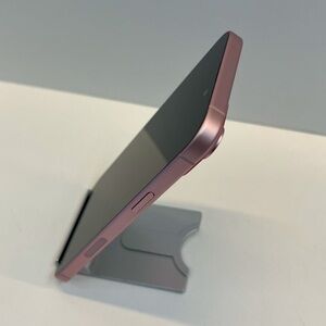 iPhone with tiktok good condition used like 3 months only